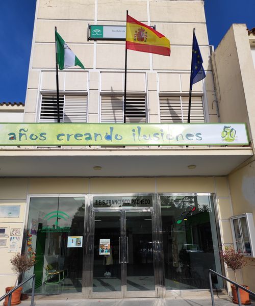 pachecho-fachada vert x 500x600-recortada